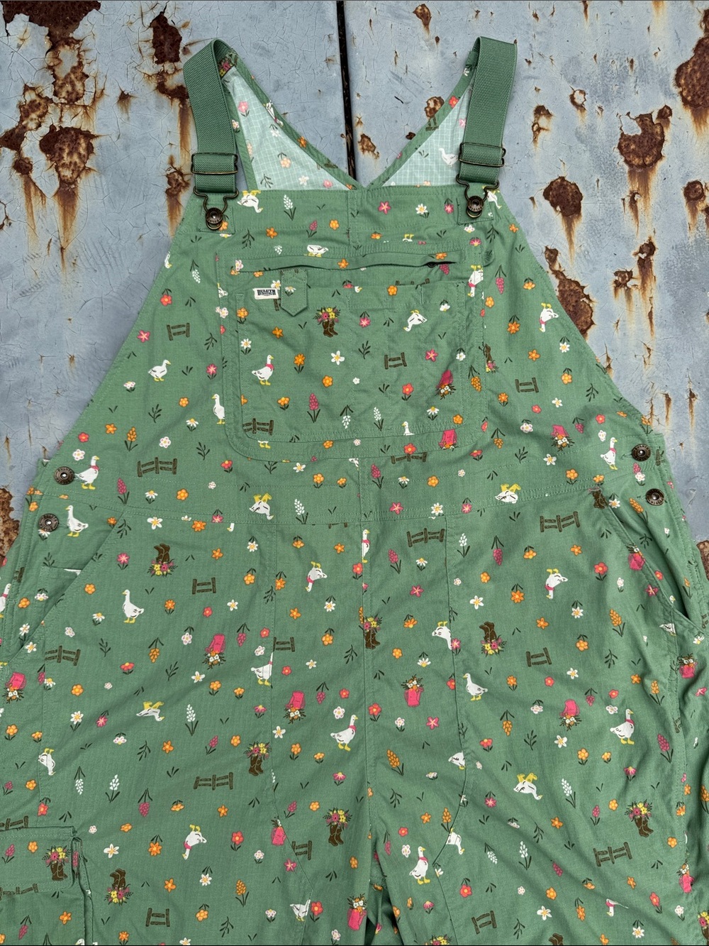 Limited Edition Duluth Heirloom
Gardening Overalls - Picture 1 of 12